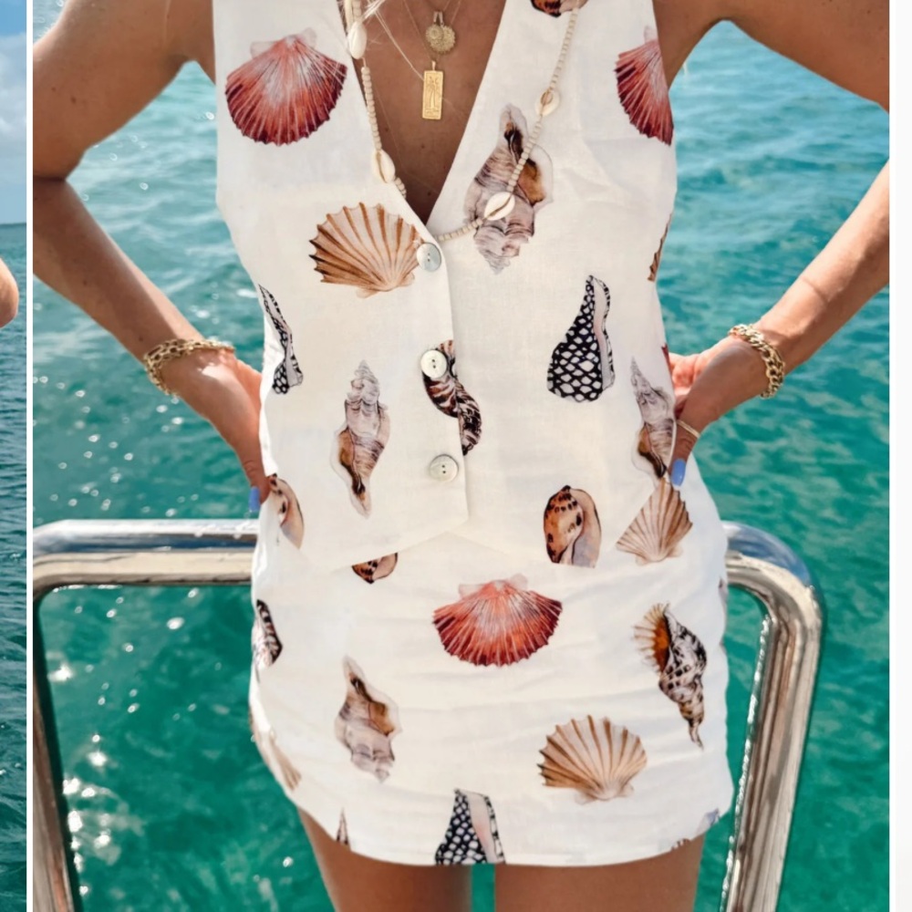 Show Me Your Mumu Shell Print Vicky Vest + All Night Skort Set Linen Small